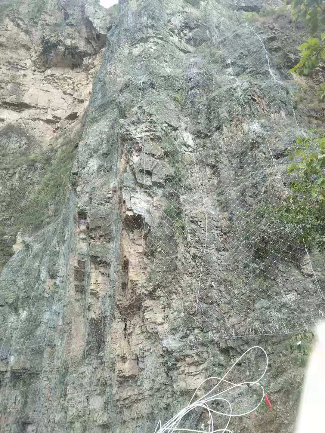 山坡防護(hù)網(wǎng)