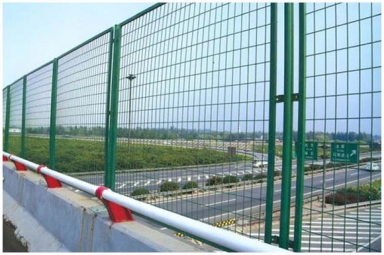 橋梁護(hù)欄網(wǎng)價(jià)格