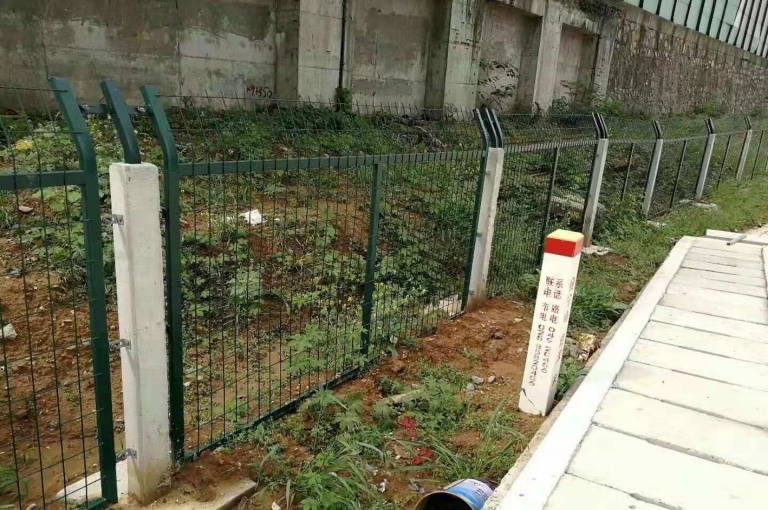 鐵路防護網(wǎng)